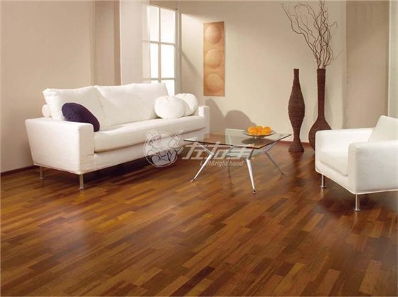 木地板和瓷磚哪個好？