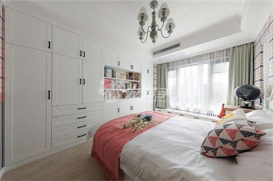 床尾對(duì)著衣柜好嗎 床尾對(duì)著衣柜好嗎