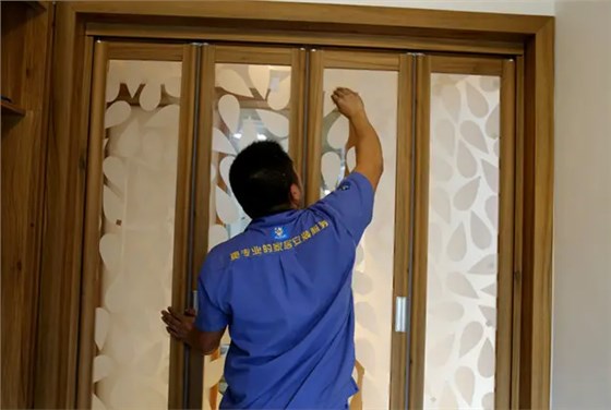 在左右手下單找?guī)煾凳召M(fèi)嗎？如何判斷師傅靠不靠譜?答案都在這里