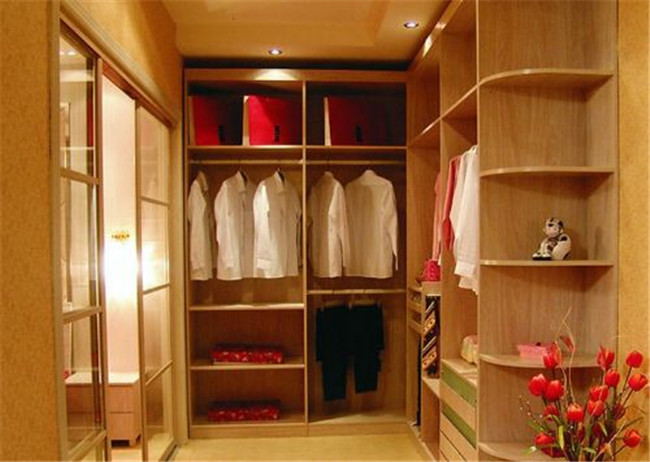 想知道定制家具是如何安裝的，快往這戳！