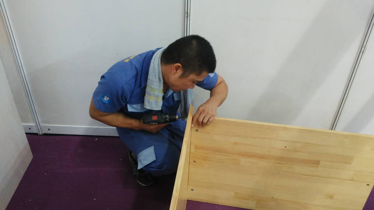 想要壁式衣柜安裝完美？那你需要看看這個(gè)!