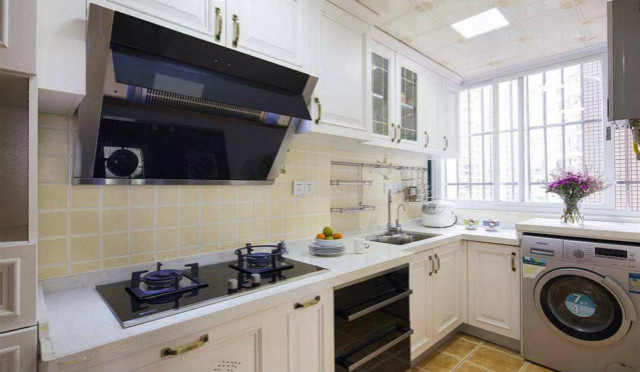 132櫥柜煙機(jī)吊頂安裝步驟教程是什么？正確的安裝順序是什么