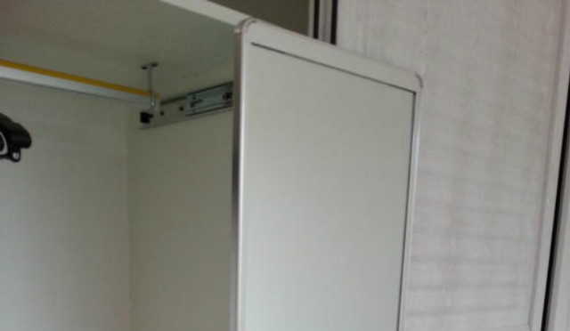 衣柜旋轉(zhuǎn)鏡子安裝方法有哪些步驟，需要做什么流程