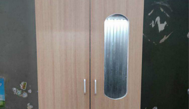 182平開門衣柜鏡子安裝方法分那幾步，正確的注意事項是什么？