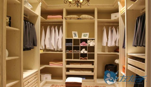 衣柜安裝收費(fèi)價(jià)格表怎么算，衣柜安裝收費(fèi)標(biāo)準(zhǔn)