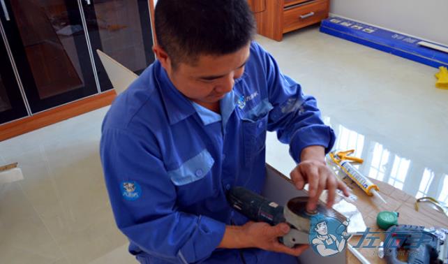 家具安裝收費報價表是多少，家具安裝價格是多少錢