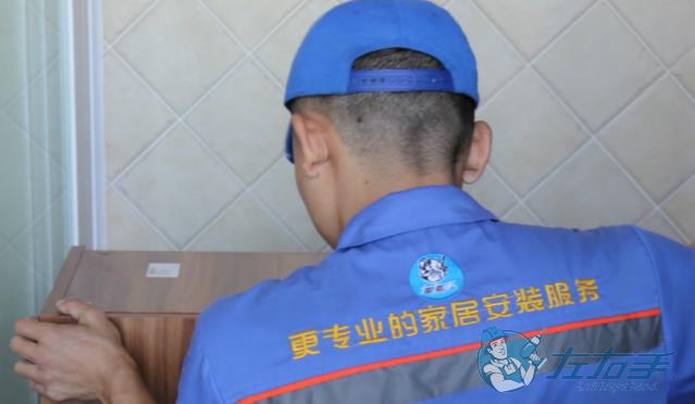 定制衣柜安裝公司哪個好，定制衣柜安裝公司推薦