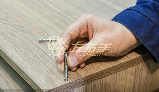 平開門的衣柜門安裝方法該怎么做？