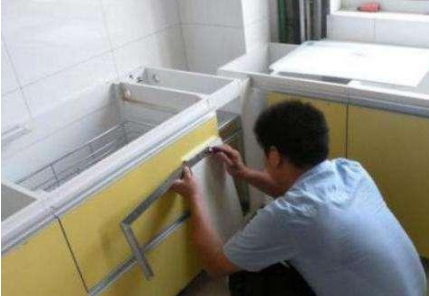 泉州家具維修材料：家具維修行情怎么樣，要怎么賺錢？