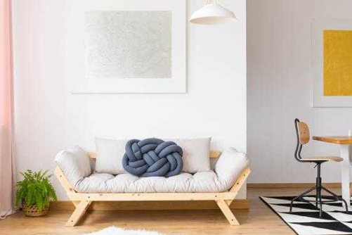 老紅木家具中信：家具網上買還是實體店買好？