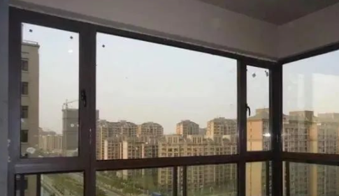 石墨烯薄膜材料：避免入坑！石墨烯電地暖安裝注意事項(xiàng)