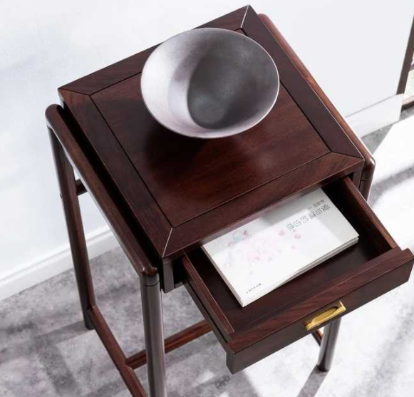 歐式哪種實(shí)木家具好，家庭實(shí)木家具如何保養(yǎng)維護(hù)？