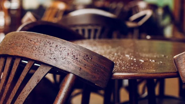 【暴雨洪災(zāi)】實(shí)木家具泡水了怎么辦？