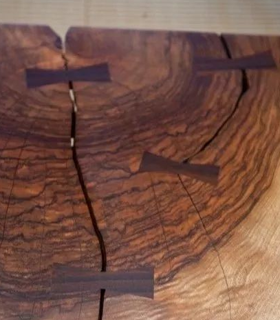 三層實(shí)木定制：實(shí)木家具為什么會(huì)開裂