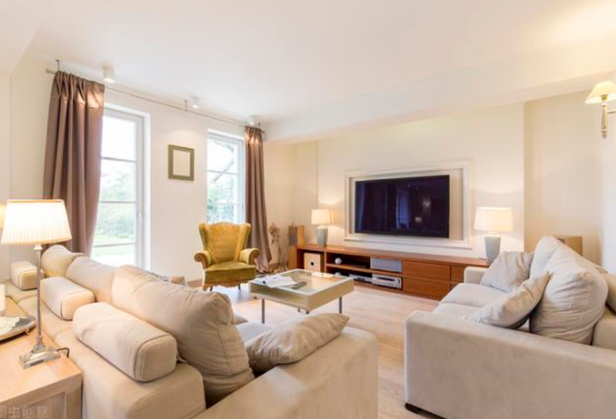 痕跡清理專家：不同材質(zhì)的沙發(fā)清理方式，讓沙發(fā)永遠清新舒適