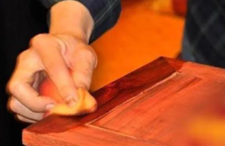 室內(nèi)裝修設(shè)計：注意以下幾點，木器漆刷出來效果會更好