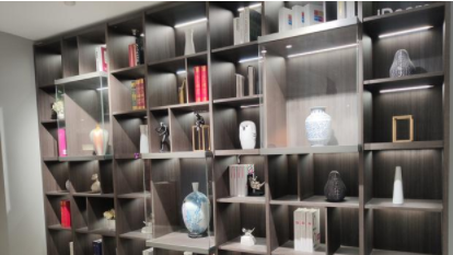 成品家具檢驗(yàn);在定制家居風(fēng)靡的今天，成品家具的優(yōu)勢(shì)是什么