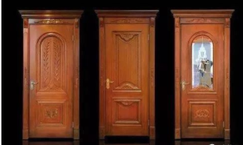 裝修選鋼木門還是實木門？