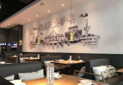 整體家裝設(shè)計師：家裝燈具應(yīng)該怎樣選擇與布置？