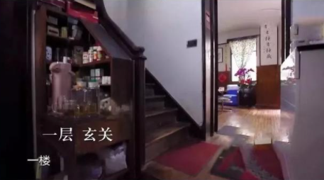 整體衣帽間效果圖：獨(dú)立衣帽間、全屋整墻收納柜，多出3倍的收納空間