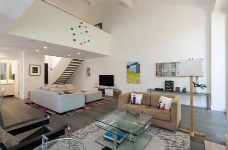 臥室燈光設(shè)計(jì)：臥室設(shè)計(jì)成了套房，衛(wèi)生間、衣帽間和書(shū)房一應(yīng)俱全！