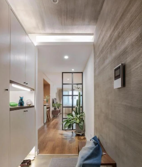 進門鞋柜設(shè)計：玄關(guān)只放鞋柜就落伍了，現(xiàn)在流行這樣設(shè)計