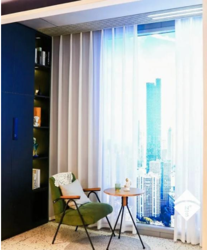 蘭州全鋁家居加盟：全鋁家居為何今年大力開發(fā)陽臺柜？