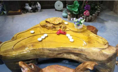 樟木根雕茶幾價格，根雕茶幾如何保養(yǎng)?