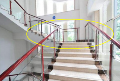 實(shí)木樓梯圖片：實(shí)木樓梯有什么特點(diǎn)？