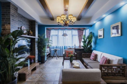 剛剛裝好的新中式新房，全屋采用原木家具