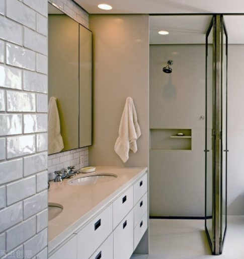 古典浴室柜風(fēng)格：超實(shí)用浴室柜選購(gòu)指南，手把手教你選