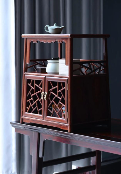 小葉紫檀木鑒別：為什么緬甸花梨會成為最受歡迎的入門級紅木家具？