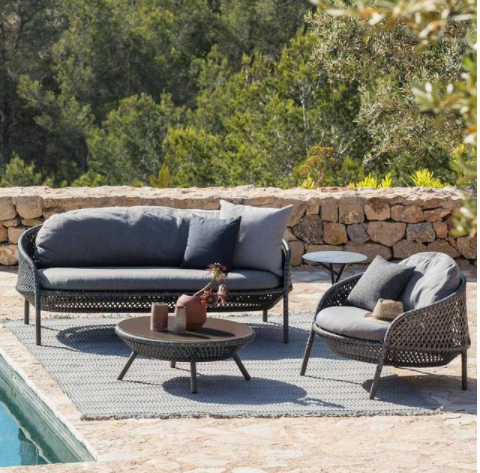 戶(hù)外休閑家具網(wǎng)：戶(hù)外家具的設(shè)計(jì)理念搭配