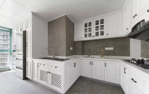 【櫥柜設(shè)計(jì)效果圖】櫥柜設(shè)計(jì)和選購櫥柜的注意事項(xiàng)全部都在這里啦！