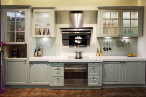 廚具市場批發(fā)：裝修櫥柜安裝包含哪些部件？