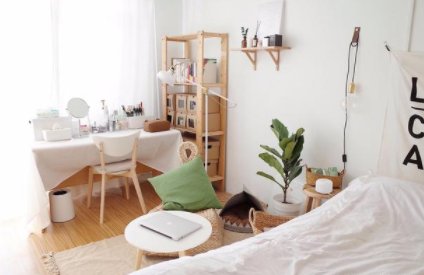 家具擺放風(fēng)水有講究，梳妝臺(tái)擺放的6個(gè)講究，你家擺對(duì)了嗎？