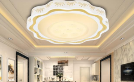 歐普吸頂燈安裝：如何給客廳選擇一款適合的吸頂燈？選擇吸頂燈要注意什么？