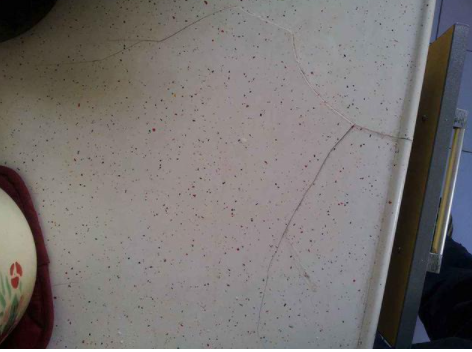 【紫石英石臺面】石英石臺面沒用幾年就裂了？