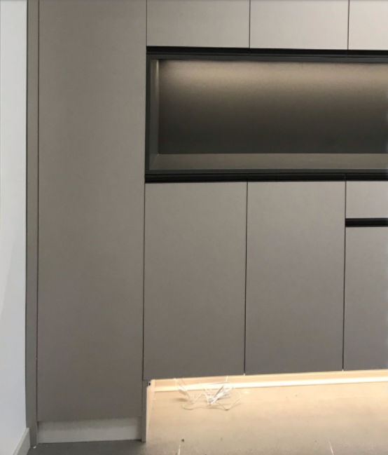 上海定制家具衣柜：定制衣柜需什么五金件 挑選五金的注意事項(xiàng)有哪些？