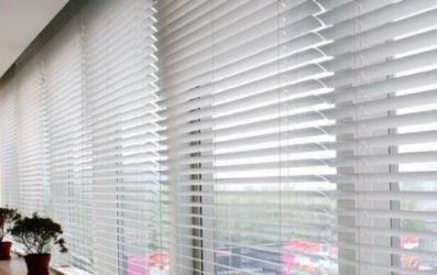 【南京高檔窗簾】辦公室窗簾款式怎么選？選哪種窗簾比較好？