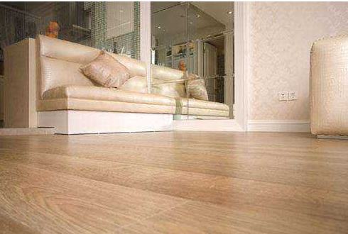 【強(qiáng)化復(fù)合木地板厚度】強(qiáng)化地板安裝需要多少錢？