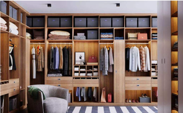 臥室衣柜設(shè)計效果圖,小戶型也能設(shè)計實用的衣柜
