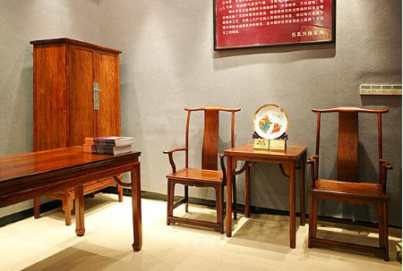 【紅木家具寒冬知識(shí)】硬木家具分類有哪些？按選材和風(fēng)格來(lái)選擇