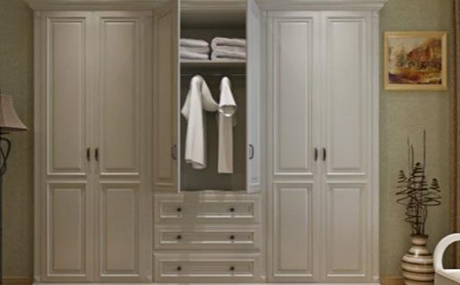 【入墻式衣柜設(shè)計(jì)】安裝入墻式衣柜需要注意什么？